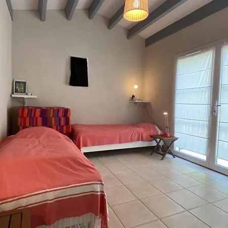 Villa Maison 6 Pieces 10 Couchages Georges D'oleron Sgo000-069 Saint-Georges-d'Oleron