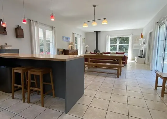 Maison 6 Pièces 10 Couchages Georges D'oléron Sgo000-069 * Saint-Georges-d'Oleron