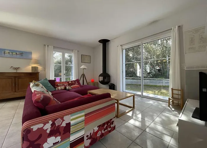 Villa Maison 6 Pièces 10 Couchages Georges D'oléron Sgo000-069 Saint-Georges-d'Oleron